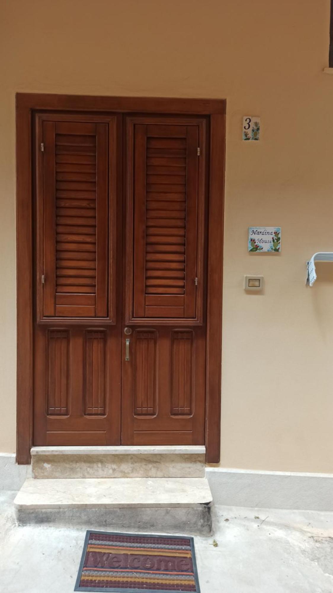 Апартаменты Nardina House Кастелламмаре-дель-Голфо Экстерьер фото